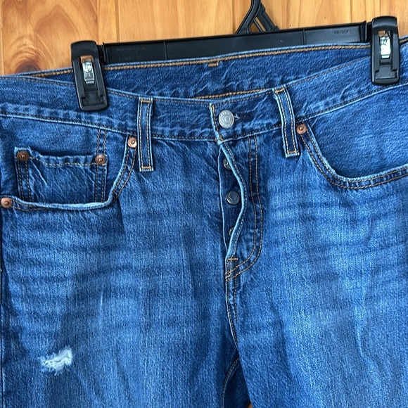 Levi’s 501T Taper Button Fly Denim Jeans Distressed size 29W 28L - Picture 4 of 8